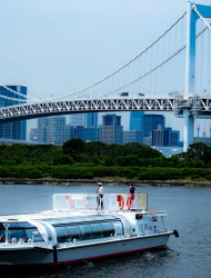 Amagasaki Retro Tour: Showa era-style bar & boat race experience