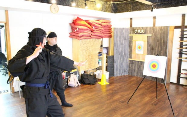 忍法を身につけ、『ナルト』のような忍者になろう！