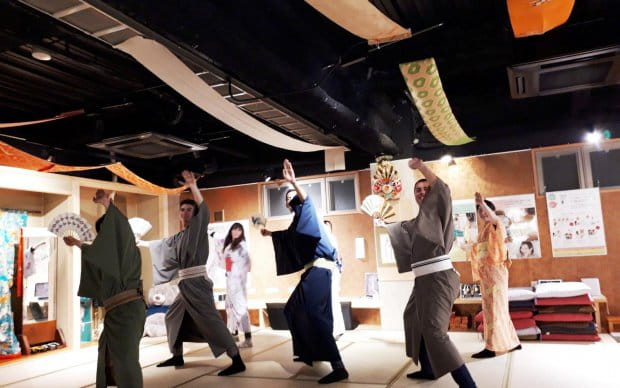 Nishikawa-ryu Traditional Japanese Dance Experience in Shinsekai