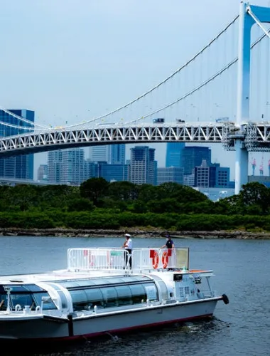 Amagasaki Retro Tour: Showa era-style bar & boat race experience